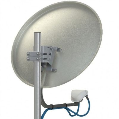 Облучатель для офсетной тарелки AX-5500 OFFSET (5 ГГц)  MIMO сзади